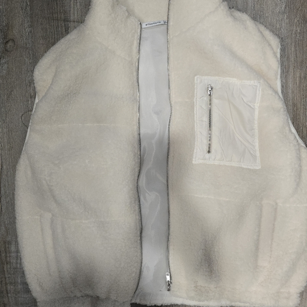 Woman's Sherpa vest